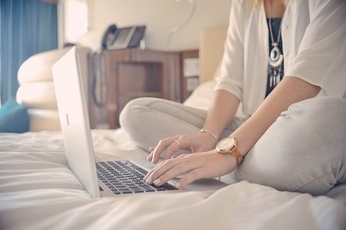 婚姻届は役所で直接書いても大丈夫ですか？